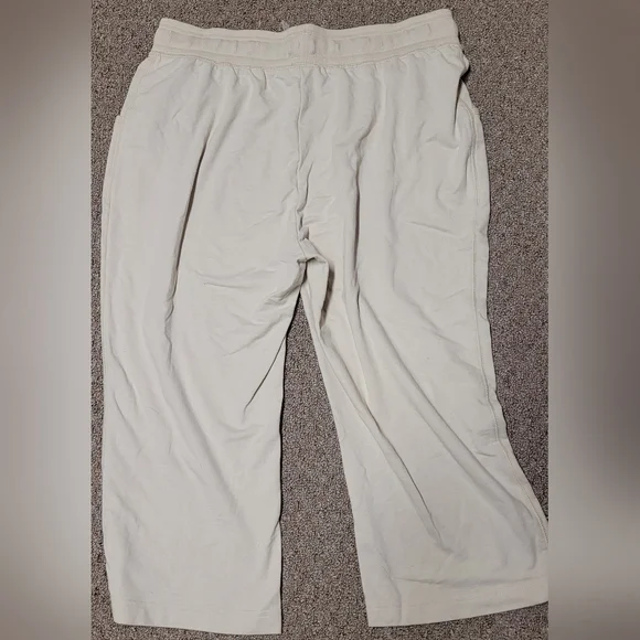 Women's Bobbie brooks pants- 1XL - Picture 5 of 5